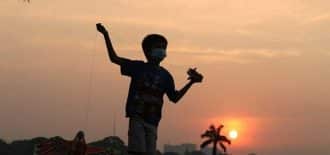 Yangon’daki Inya Gölü’nde gün batımının keyfini çıkarın